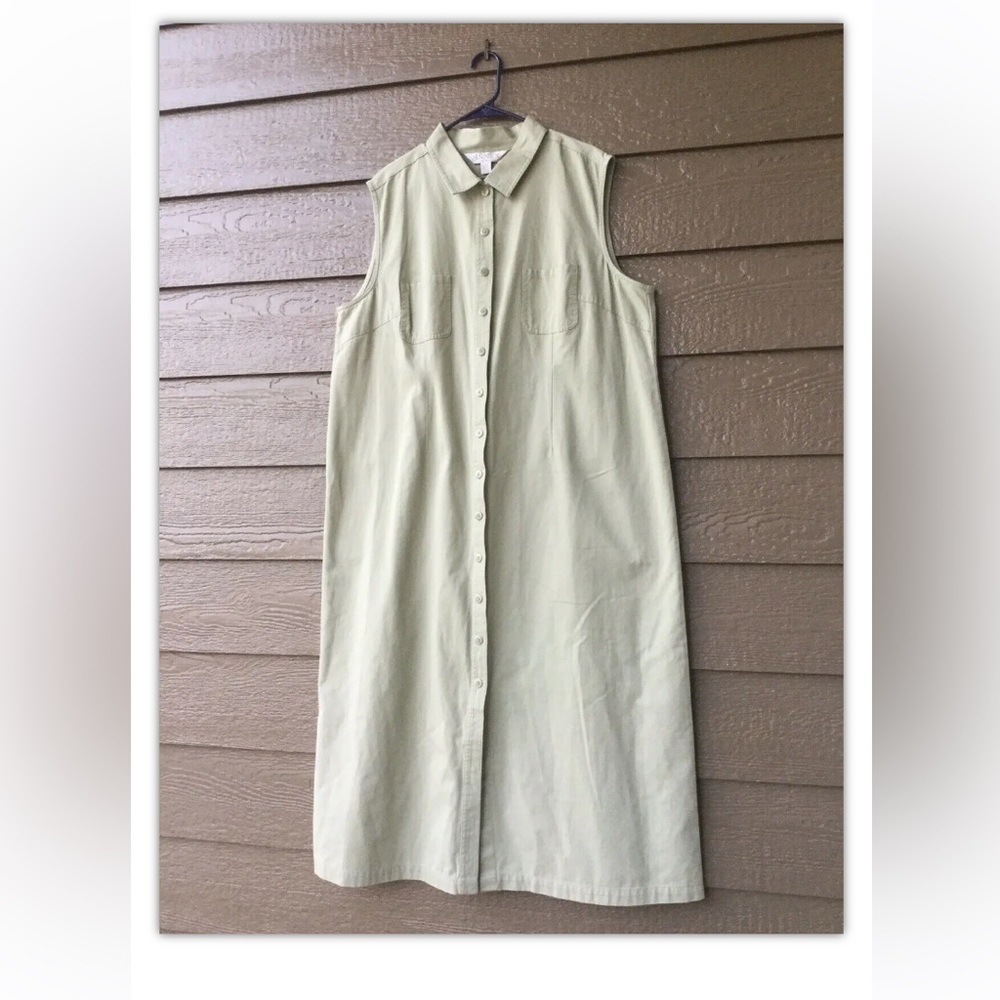 Casual Corner Annex size 20W long women’s dress button down collared, vtg.